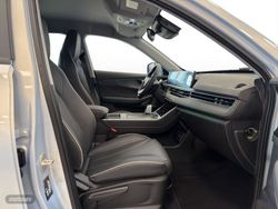 EBRO S400 HEV 1.5 DHE HEV EXCELLENCE CVT 5P - Miniatura 17