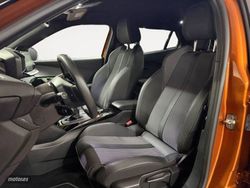 Peugeot 2008 Puretech 130 S&S 6 Vel. MAN GT - Miniatura 10