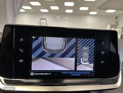 Peugeot 2008 Puretech 130 S&S 6 Vel. MAN GT - Miniatura 16