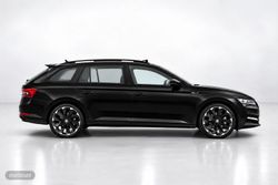 Skoda Superb 2.0 TDI 110KW DSG SPORTLINE COMBI - Miniatura 4
