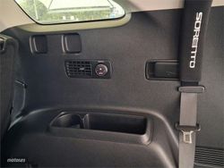 Kia Sorento 2.2 CRDi 147kW (200CV) Concept 4x2 - Miniatura 24