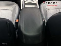 Kia Sportage 1.7 CRDi x-Tech Eco-Dynamics (P.Vision y Xenon) - Miniatura 32