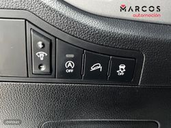 Kia Sportage 1.7 CRDi x-Tech Eco-Dynamics (P.Vision y Xenon) - Miniatura 35