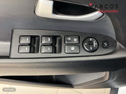 Kia Sportage 1.7 CRDi x-Tech Eco-Dynamics (P.Vision y Xenon) - Miniatura 36
