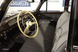 Mercedes 220 s Ponton - Miniatura 14