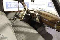Mercedes 220 s Ponton - Miniatura 9