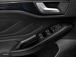 Ford Focus 1.0 Ecoboost 125CV MHEV ST Line - Miniatura 14