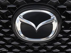 Mazda CX-30 2.0 e-Skyactiv G 122CV MHEV PrimeLine - Miniatura 23