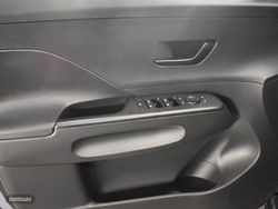Hyundai Kona 1.6 GDI 138CV HEV Maxx DCT - Miniatura 14