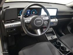 Hyundai Kona 1.6 GDI 138CV HEV Maxx DCT - Miniatura 15