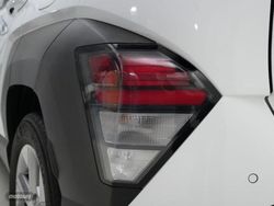 Hyundai Kona 1.6 GDI 138CV HEV Maxx DCT - Miniatura 20