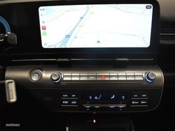 Hyundai Kona 1.6 GDI 138CV HEV Maxx DCT - Miniatura 9