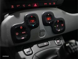 Fiat Panda 1.0 Hybrid 70CV Garmin - Miniatura 14