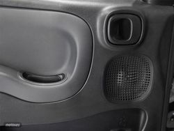 Fiat Panda 1.0 Hybrid 70CV Garmin - Miniatura 16