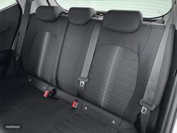 Hyundai i10 1.0 MPI 63CV Klass - Miniatura 17