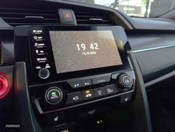 Honda Civic 5p 1.5 Turbo VTEC Sport Plus - Miniatura 17