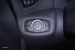 Ford Transit Connect Van 1.5 TDCi 55kW Trend 200 L1 - Miniatura 18