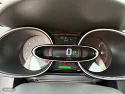 Renault Clio Sport Trophy Energy 162 kW - Miniatura 9