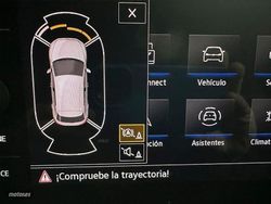 Volkswagen T-Roc 1.0 TSI 110CV Life - Miniatura 12