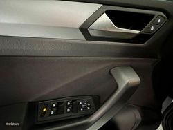 Volkswagen T-Roc 1.0 TSI 110CV Life - Miniatura 19