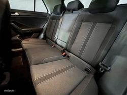Volkswagen T-Roc 1.0 TSI 110CV Life - Miniatura 21