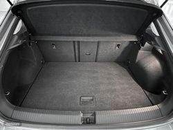 Volkswagen T-Roc 1.0 TSI 110CV Life - Miniatura 22