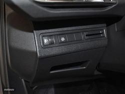 Peugeot 3008 1.5 BlueHDI 130CV Allure Pack EAT8 - Miniatura 10