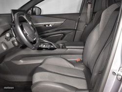 Peugeot 3008 1.5 BlueHDI 130CV Allure Pack EAT8 - Miniatura 15