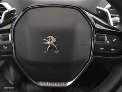 Peugeot 3008 1.5 BlueHDI 130CV Allure Pack EAT8 - Miniatura 5