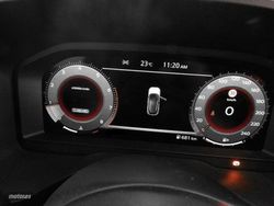 Nissan Qashqai 1.3 DIGT 140CV MHEV N-Connecta SkyLine Pack - Miniatura 12