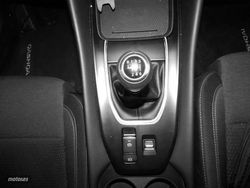 Nissan Qashqai 1.3 DIGT 140CV MHEV N-Connecta SkyLine Pack - Miniatura 15