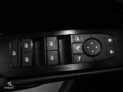 Nissan Qashqai 1.3 DIGT 140CV MHEV N-Connecta SkyLine Pack - Miniatura 16