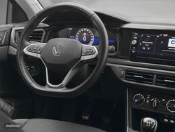 Volkswagen Taigo 1.0 TSI 95CV Connect - Miniatura 17