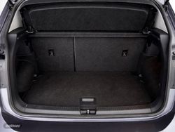 Volkswagen T-Cross 1.0 TSI 115CV Life - Miniatura 19