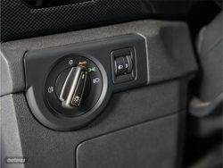 Volkswagen T-Cross 1.0 TSI 115CV Life DSG - Miniatura 18
