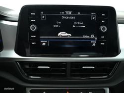 Volkswagen T-Roc 1.0 TSI 115CV Life - Miniatura 12