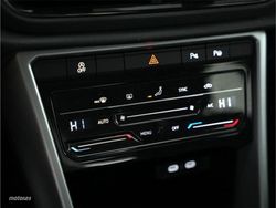 Volkswagen T-Roc 1.0 TSI 115CV Life - Miniatura 16