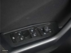 Volkswagen T-Roc 1.0 TSI 115CV Life - Miniatura 18