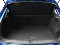Volkswagen T-Roc 1.0 TSI 115CV Life - Miniatura 22
