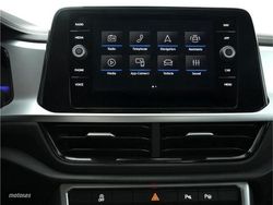 Volkswagen T-Roc 1.0 TSI 115CV Life - Miniatura 9