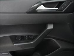 Volkswagen Taigo 1.0 TSI 95CV Life - Miniatura 15
