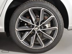 Skoda Kamiq 1.5 TSI 150CV Sport DSG - Miniatura 19