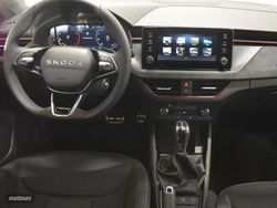 Skoda Kamiq 1.5 TSI 150CV Sport DSG - Miniatura 12