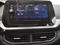 Volkswagen T-Cross 1.0 TSI 95CV - Miniatura 13