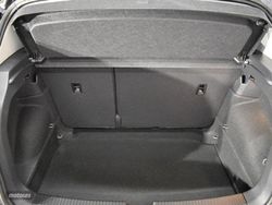 Volkswagen T-Cross 1.0 TSI 95CV - Miniatura 17