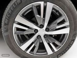 Peugeot 3008 1.2 130CV Allure Pack - Miniatura 23