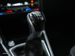Volkswagen T-Cross 1.0 TSI 115CV Mas - Miniatura 14