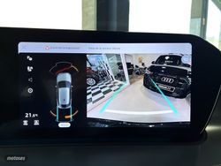 Audi Q3 Sportback Progressive e-hybrid S-Tronic - Miniatura 22