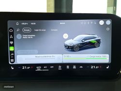 Audi Q3 Sportback Progressive e-hybrid S-Tronic - Miniatura 24