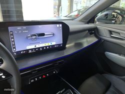 Audi Q3 Sportback Progressive e-hybrid S-Tronic - Miniatura 26